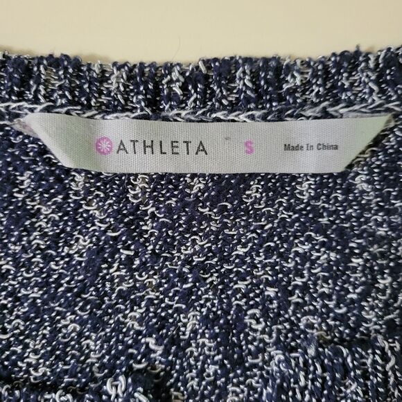 Athleta Women's Navy Pullover Weekend Sweater Knited Athletic Vneck - Picture 3 of 11